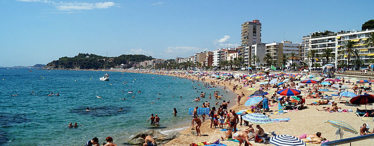 Из аэропорта BCN до Бланес?