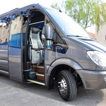 Sales! Transfer for group from Barcelona to Andorra only 280 euro!